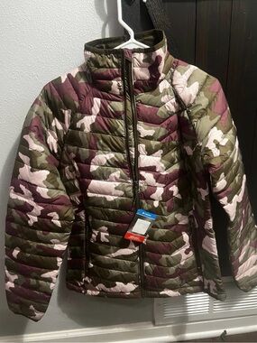 Columbia Camo Puffer Jacket